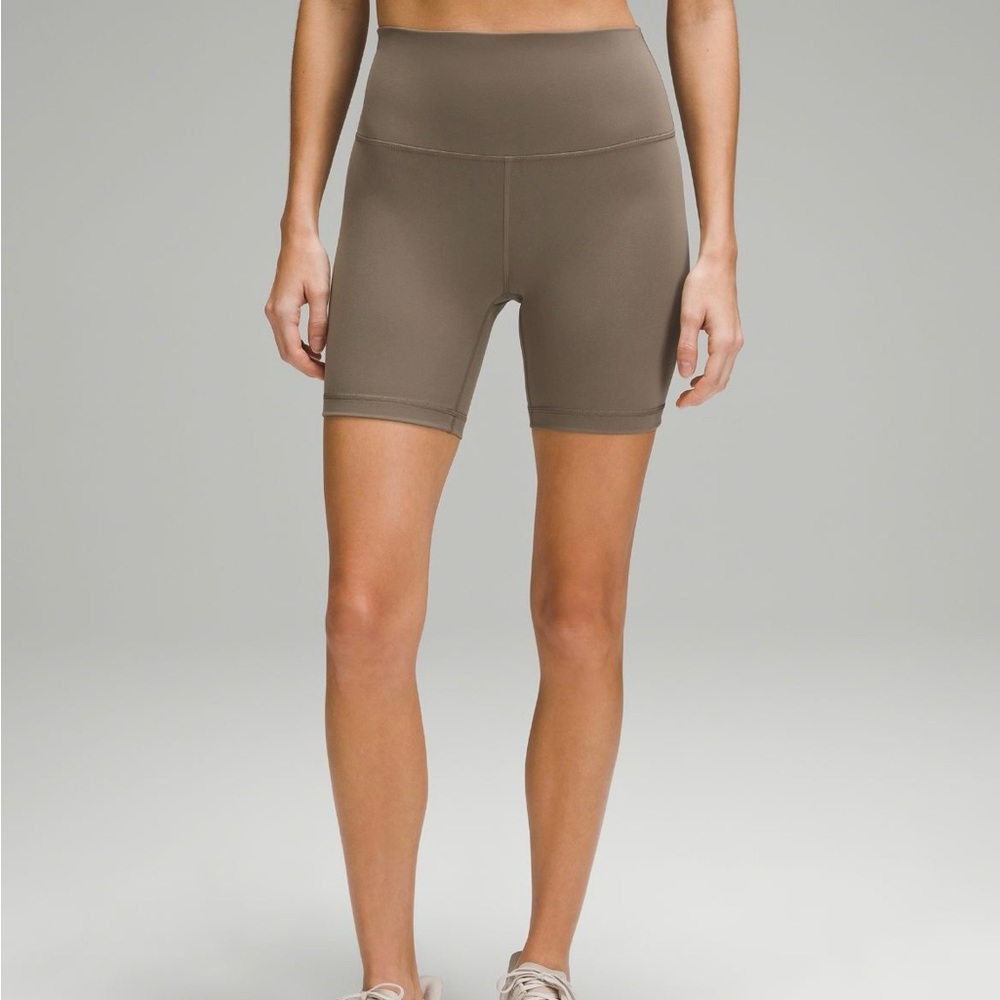 Lululemon wunder train high rise shorts 6” nomad size 4